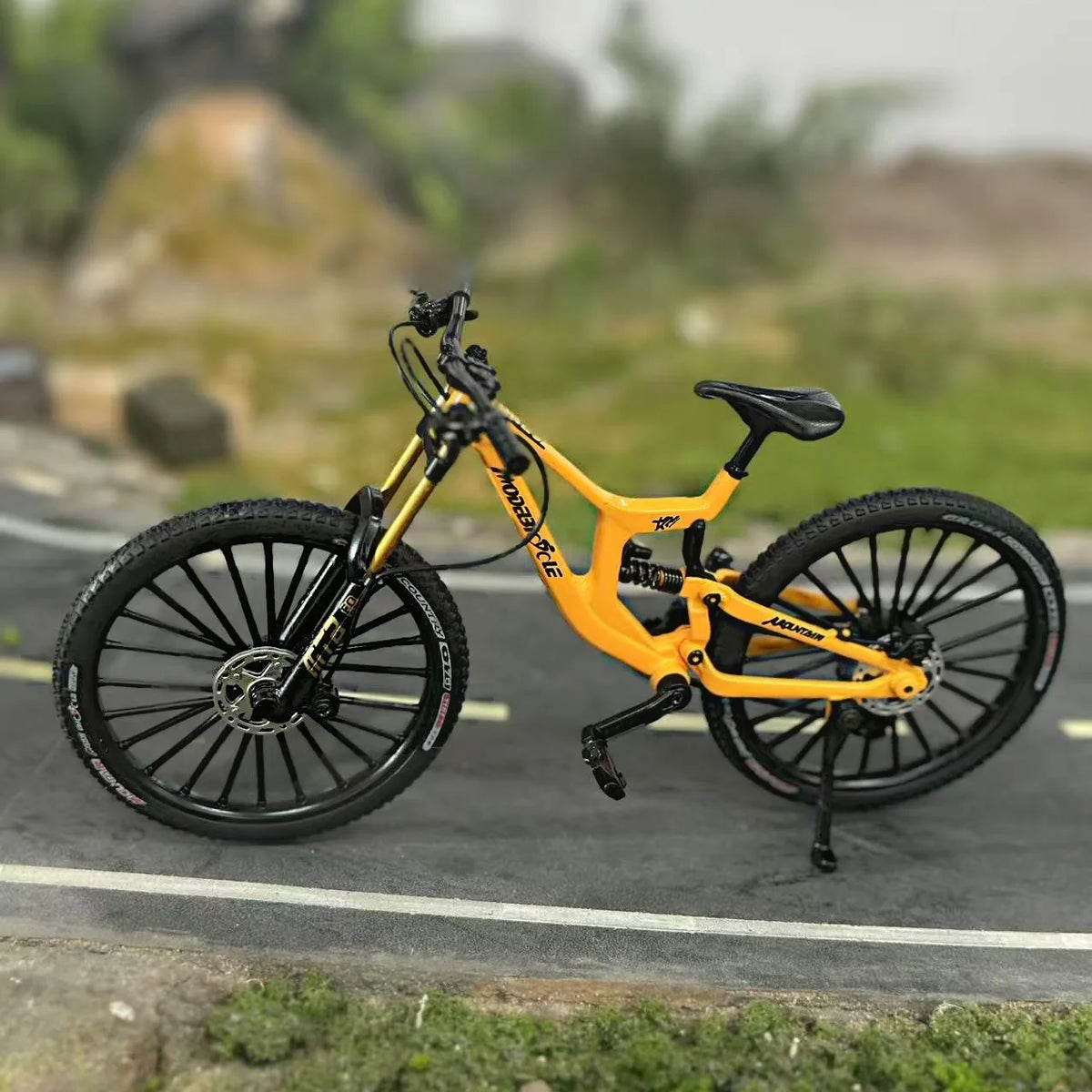 European bikes 1:8 Alloy Mountain Bike Model With Base Features Realistic Gears Dual Suspension Perfect for Cycling Enthusiasts
